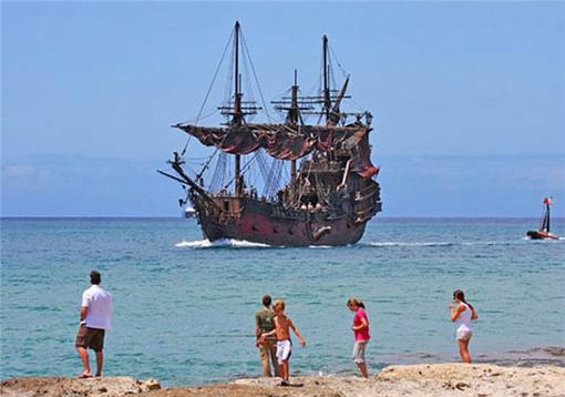 как игра пираты карибского моря деньги