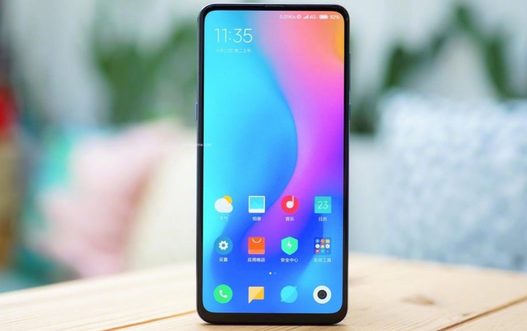 Xiaomi установила подэкранную камеру во флагман Mi 9 и показала ее работу